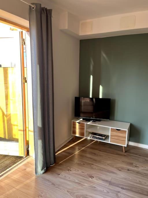 Colourful, Bright And Chic 2 Storey Apartment Manchester Esterno foto